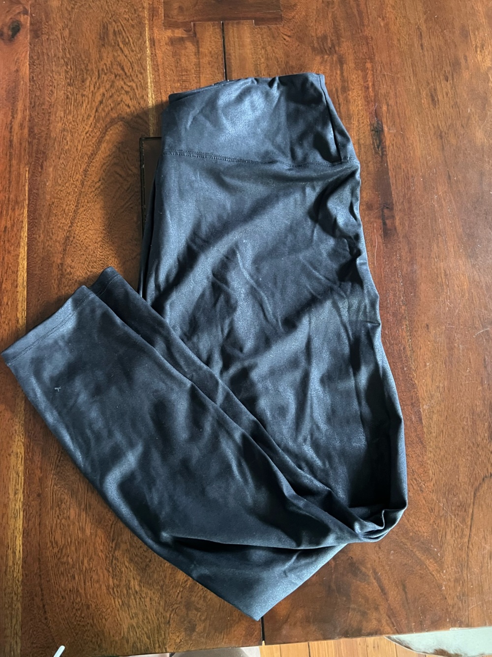 Simply Vera Wang Pleather Leggings | Large | Like New
